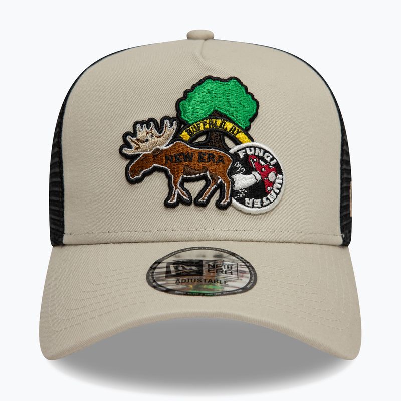 Neue Era NE Outdoor Patch Trucker hellbeige Baseballmütze 2