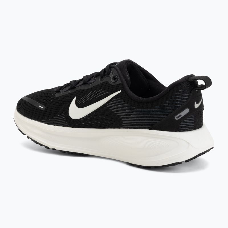 Laufschuhe Nike Vomero 18 black/coconut milk/iron ore/summit white 3