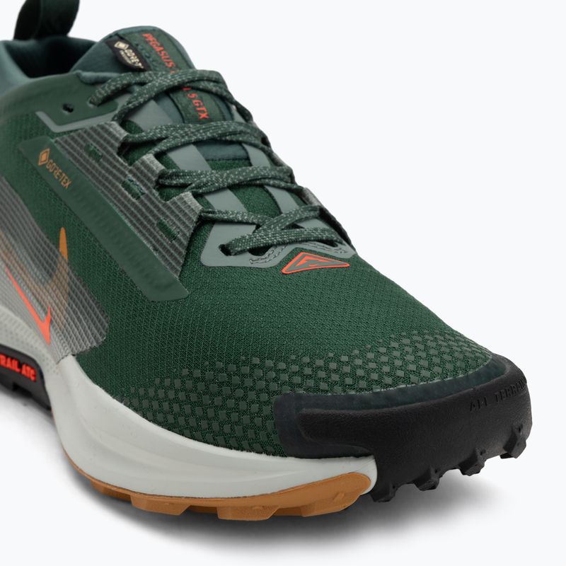 Herren Laufschuhe Nike Pegasus Trail 5 GORE-TEX tanne/hellrot/lehmgrün 7
