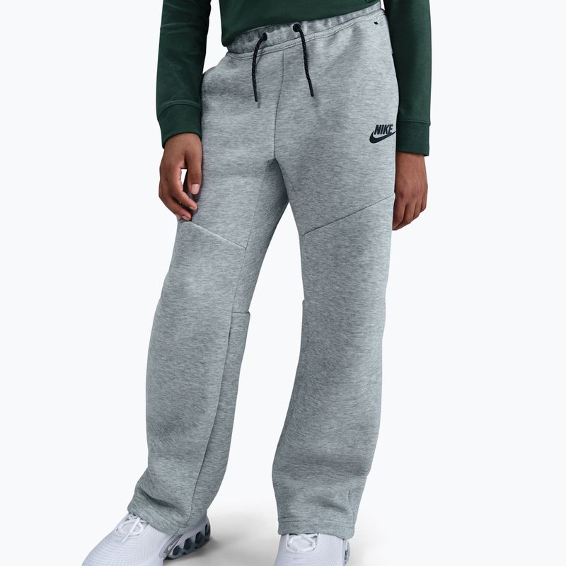 Kinderhose Nike Sportswear Tech Fleece dark grey heather/black/black 3