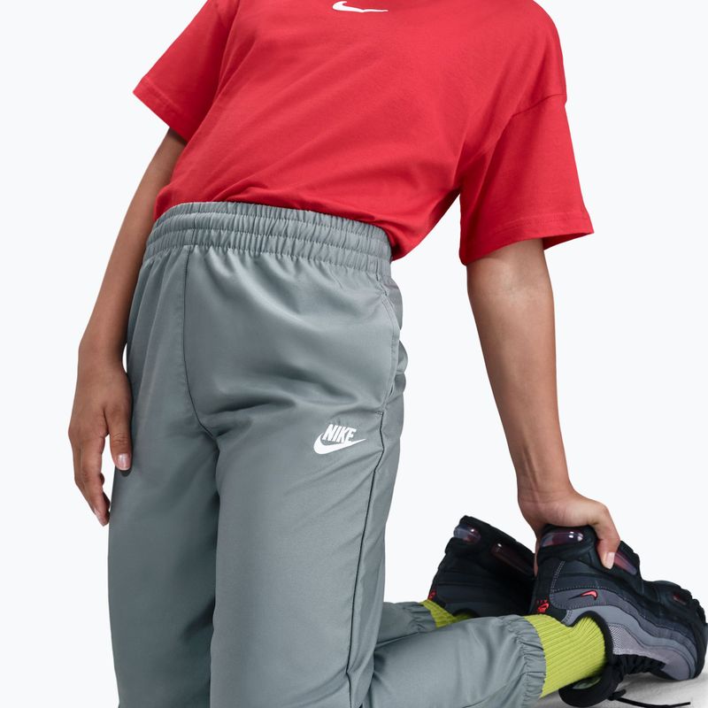 Kinder-Trainingsanzug Nike Sportswear Woven smoke grey/light smoke grey/white 6