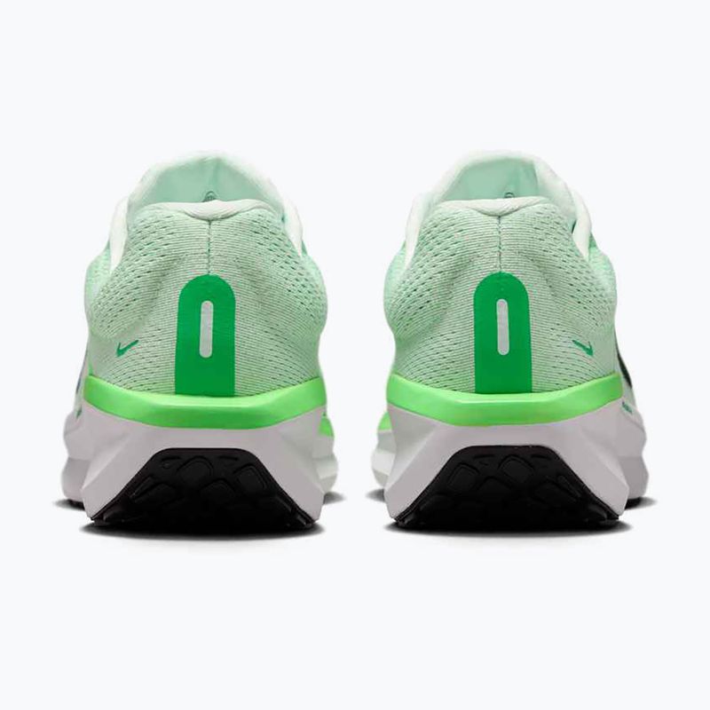 Männer Laufschuhe Nike Winflo 11 kaum grün / schwarz / grün Streik 4