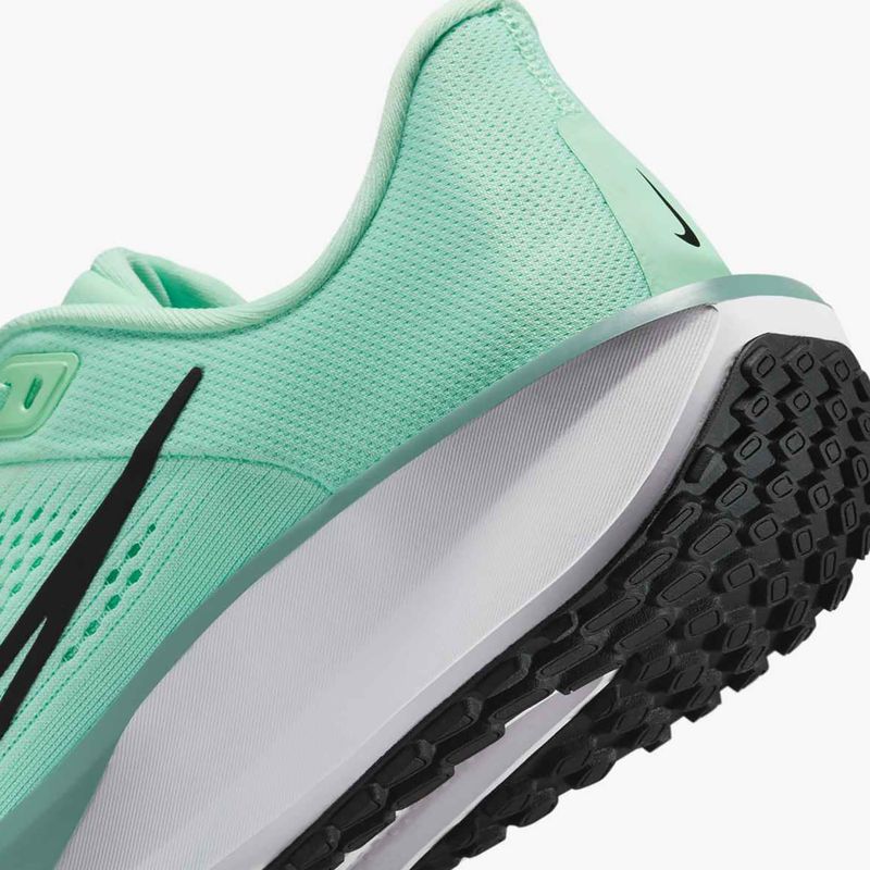 Nike Quest 6 Damen Laufschuhe mint Schaum / schwarz / Kanone / weiß 9