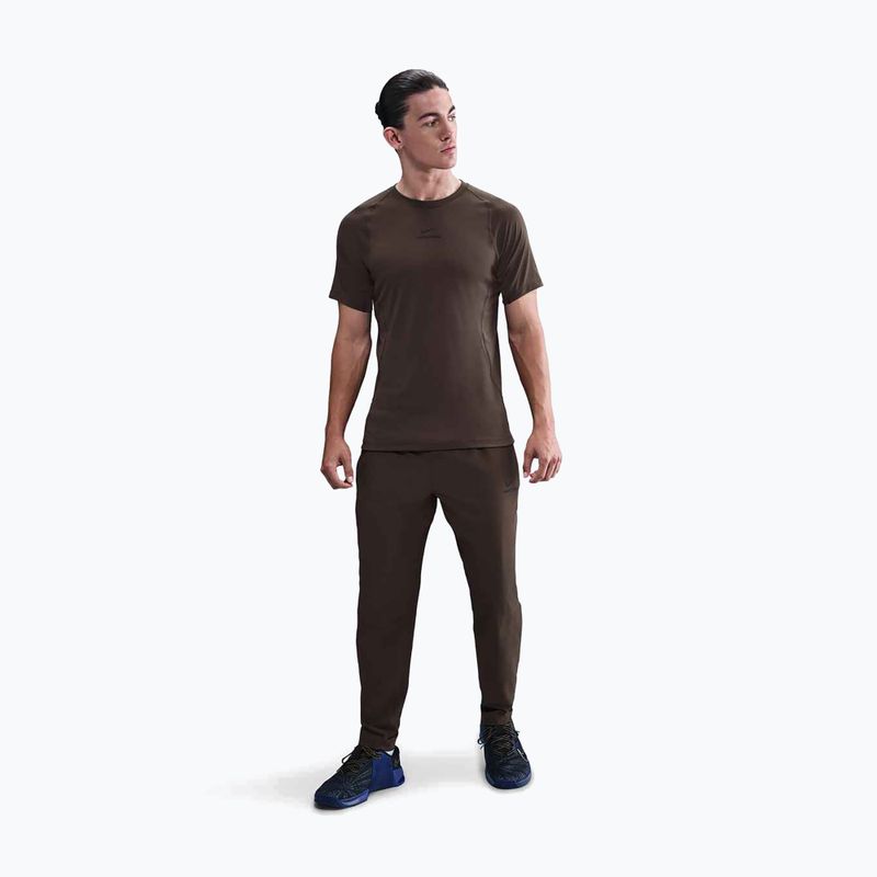 Herren-Trainingsshirt Nike Pro Training Dri-Fit baroque brown/black 2