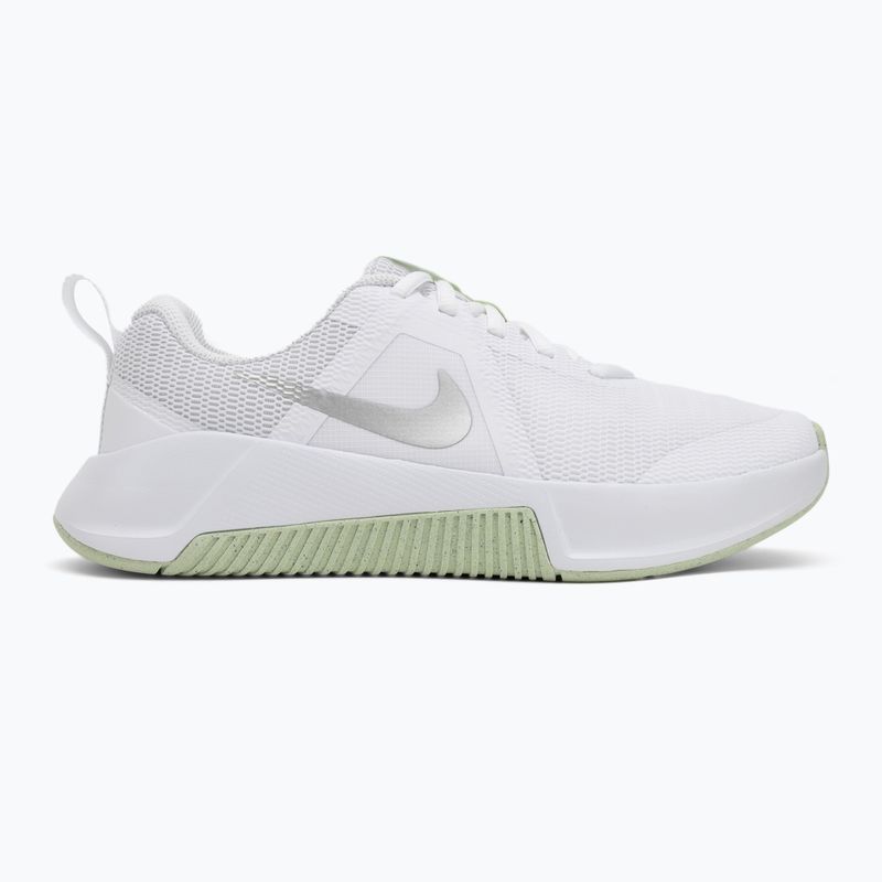 Damen Trainingsschuhe Nike MC Trainer 3 Weiß/Metallic Silber/Bleiche Volt 2