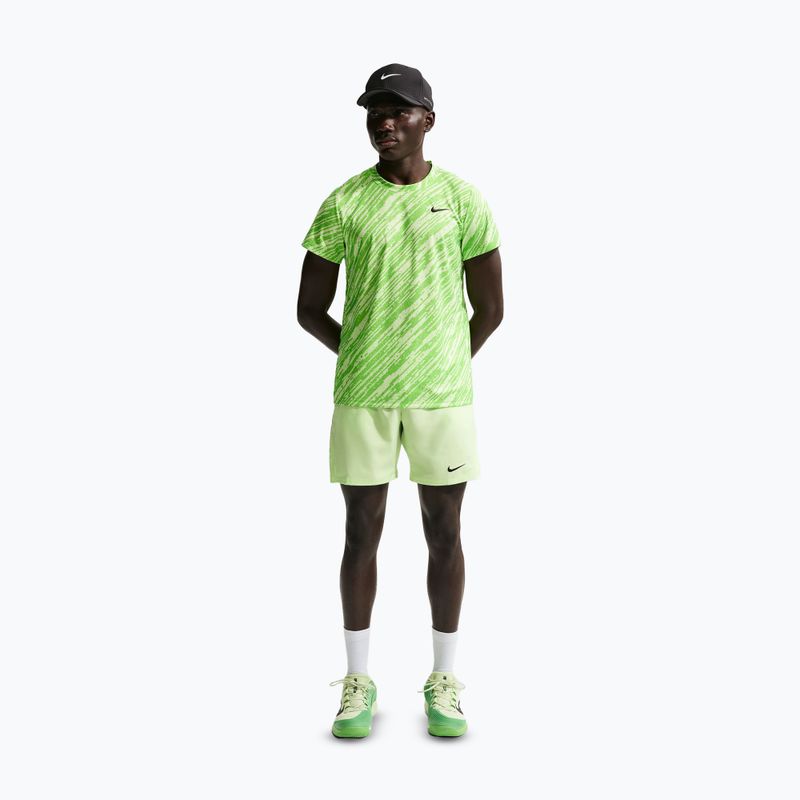 Herren-Tennisshorts Nike Court Dri-Fit Victory 7" light liquid lime/black 3