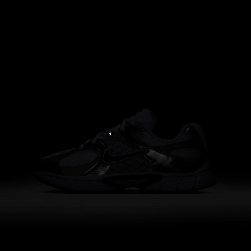 Kinder-Sneaker Nike V5 RNR white/vast grey/college grey/black 8