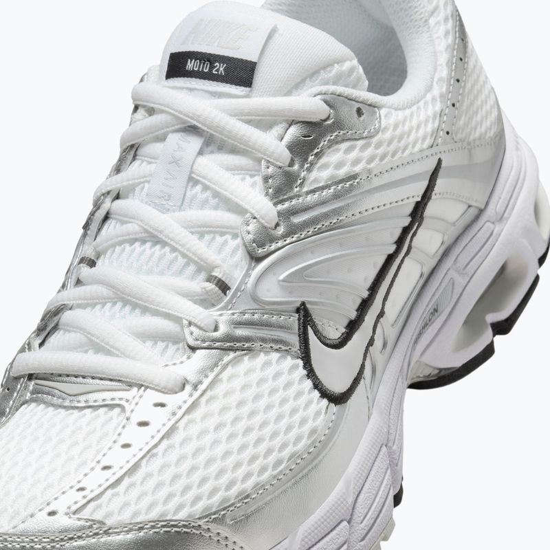 Damen-Schuhe Nike Air Max Moto 2K white/metallic silver/black/photon dust 5