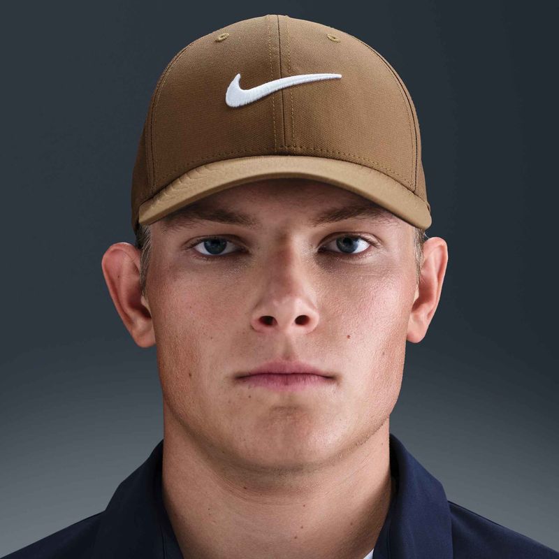 Nike Dri-FIT Club Baseballkappe Moosholz braun/weiß 7