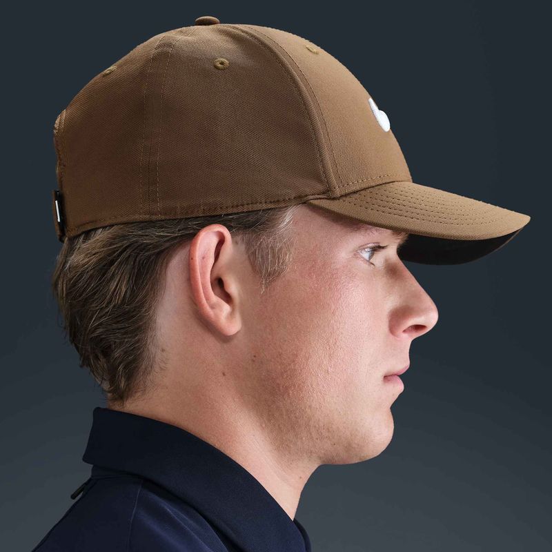 Nike Dri-FIT Club Baseballkappe Moosholz braun/weiß 8