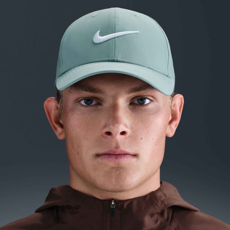 Nike Dri-FIT Club Kanone/weiße Baseballkappe 7