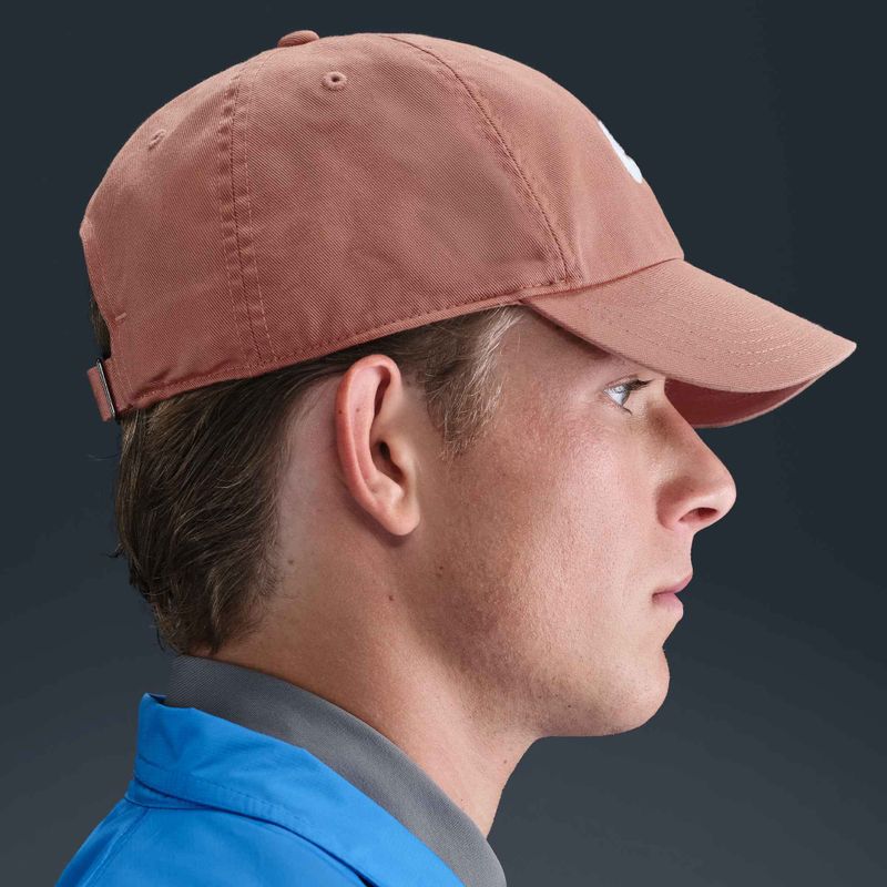 Nike Club Unstructured Futura Wash rose gold/weiß Baseballkappe 6