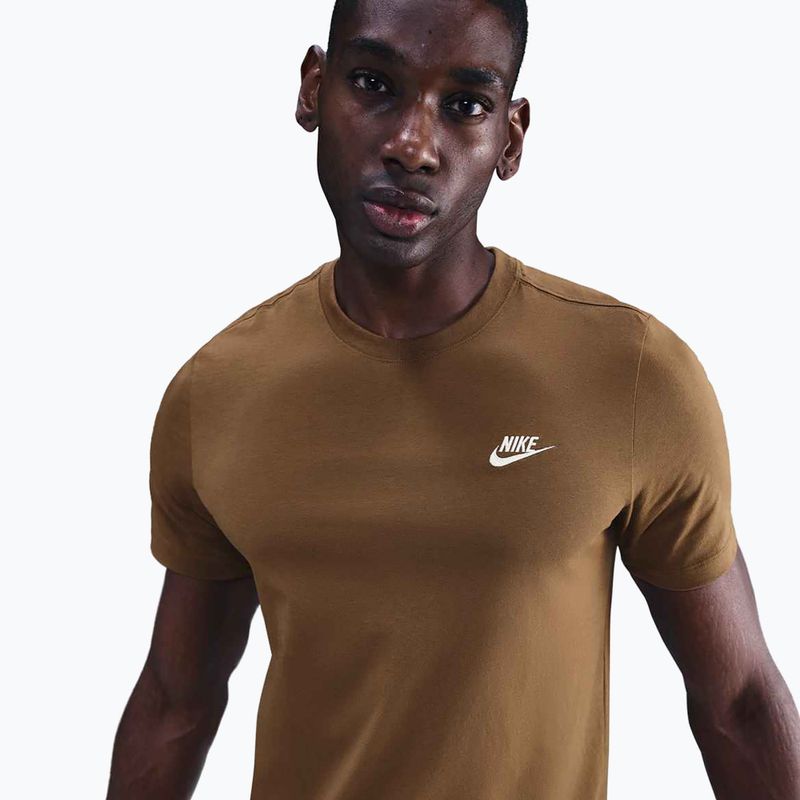 Herren T-Shirt Nike Sportswear Club Mosswood Brown 4