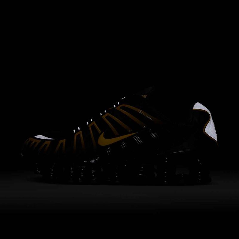 Herrenschuhe Nike Shox TL black/university gold 8