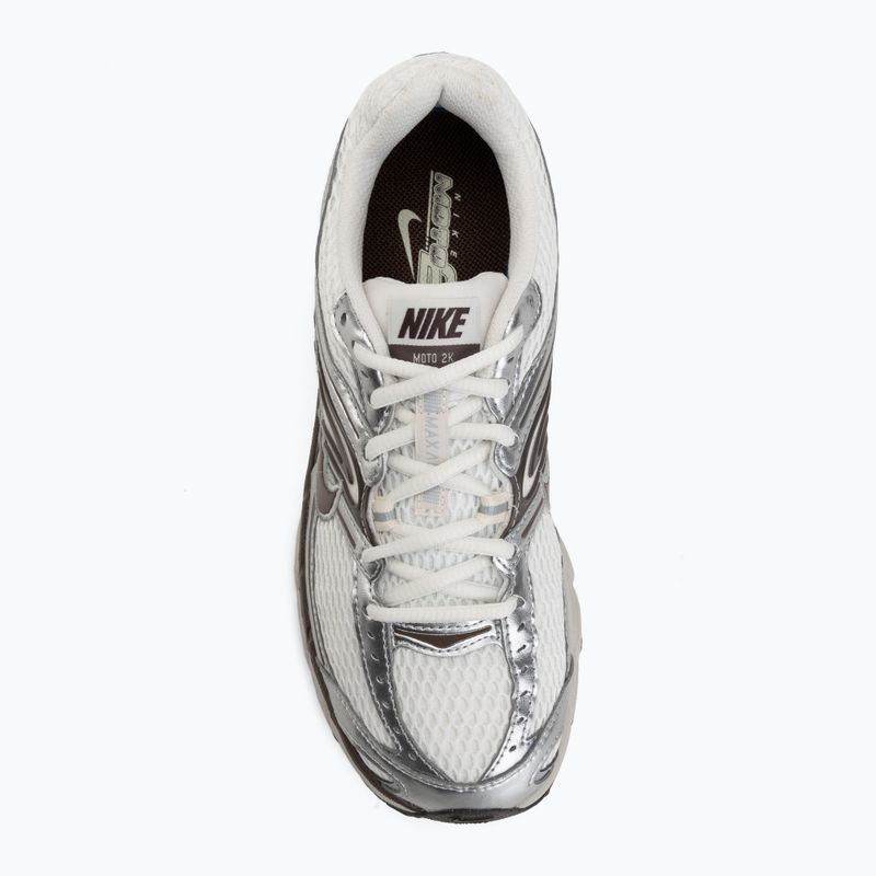 Damen-Schuhe Nike Air Max Moto 2K phantom/metallic silver/baroque brown 5