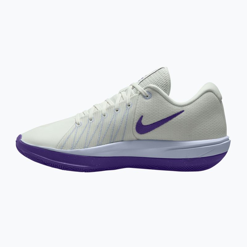 Herren-Basketballschuhe Nike G.T. Cut Academy 2 summit white/court purple/pourt purple 2
