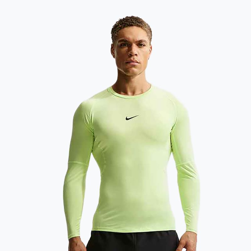 Herren Trainings-Longsleeve Nike Pro Dri-Fit Tight Fitness light liquid lime/black