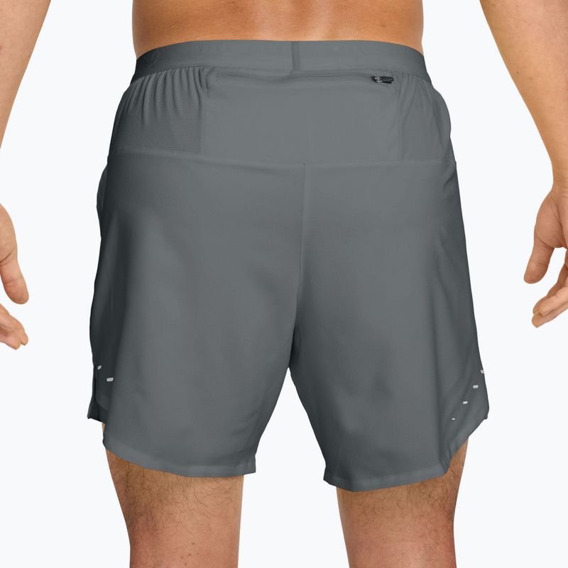 Herren-Laufshorts Nike Stride Dri-Fit 2in1 7" smoke grey 2