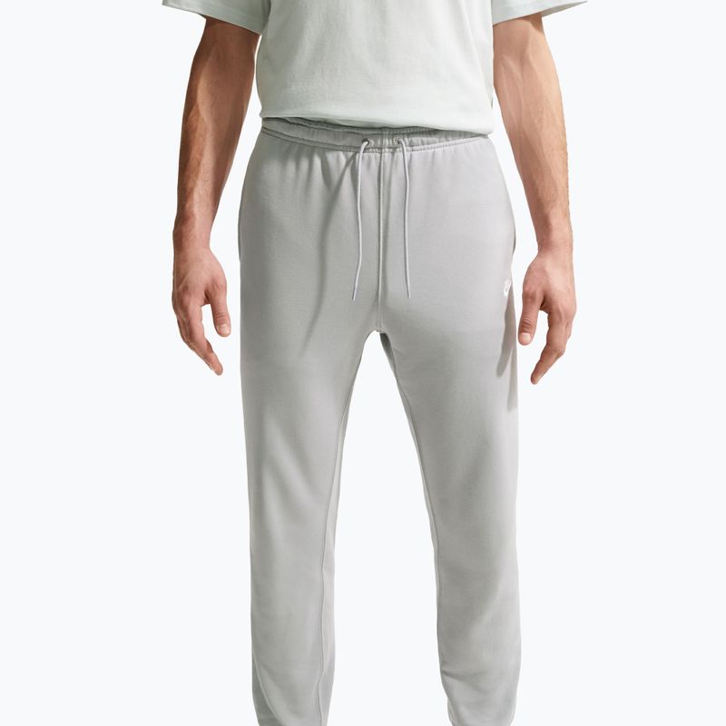 Herrenhosen Nike Club French Terry Joggers light smoke grey/light smoke grey/white 4