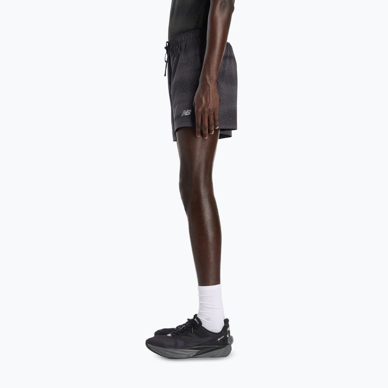 Laufshorts Herren New Balance Schuhe RC Printed 5" black/grey 4