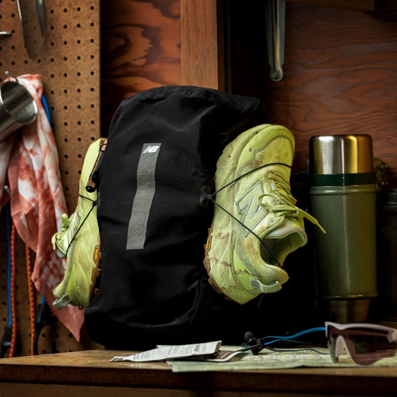 Damen-Laufschuhe New Balance Fresh Foam X Hierro V9 afterglow/mosaic green 9