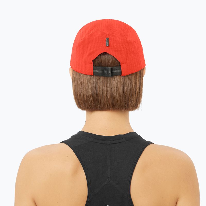 Salomon Sense Aero Kappe mit Schirm fiery red 3