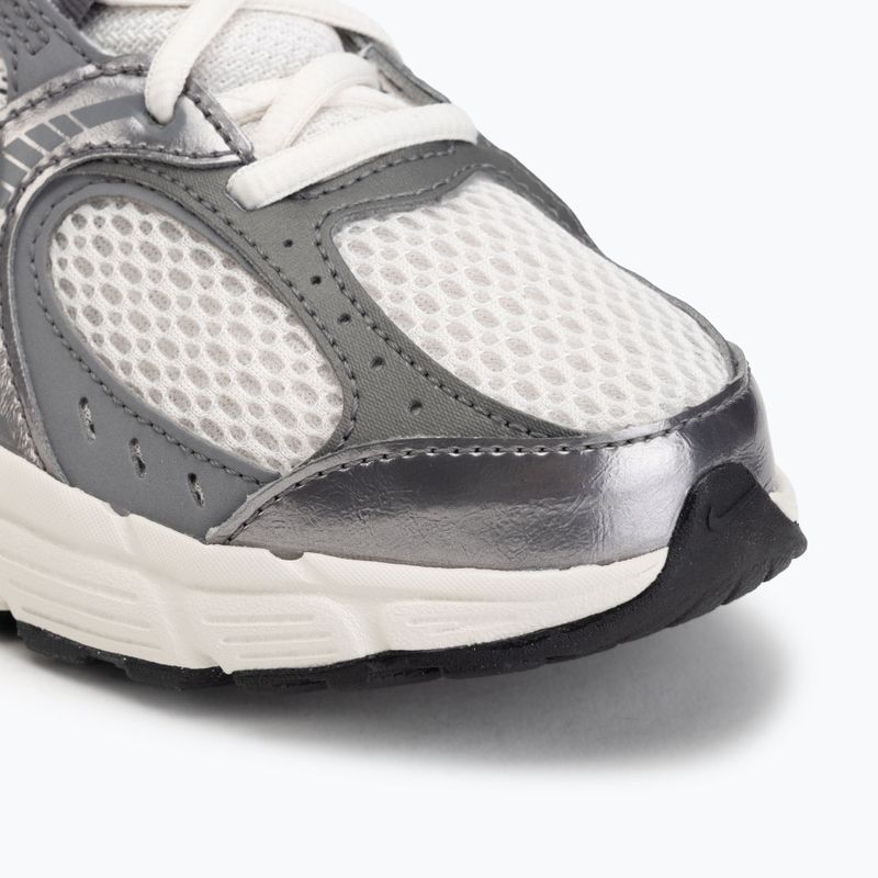 Schuhe Nike V5 RNR phantom/pencil point/black 7