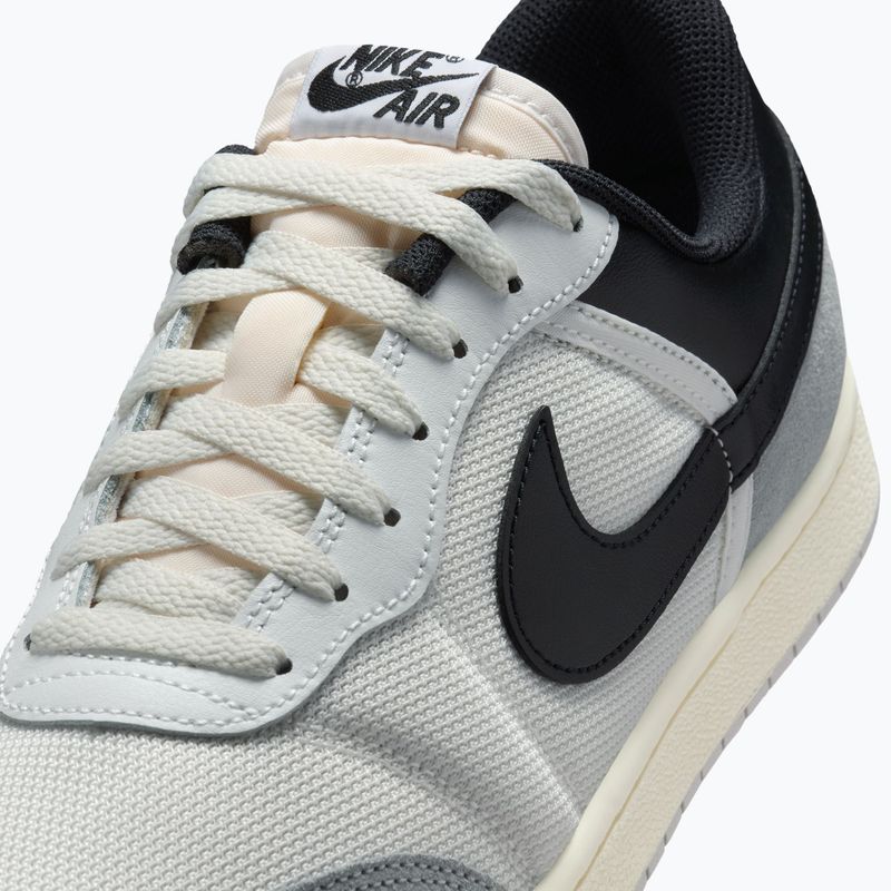Herrenschuhe Air Jordan Skyline Low summit white/light smoke grey/black 8