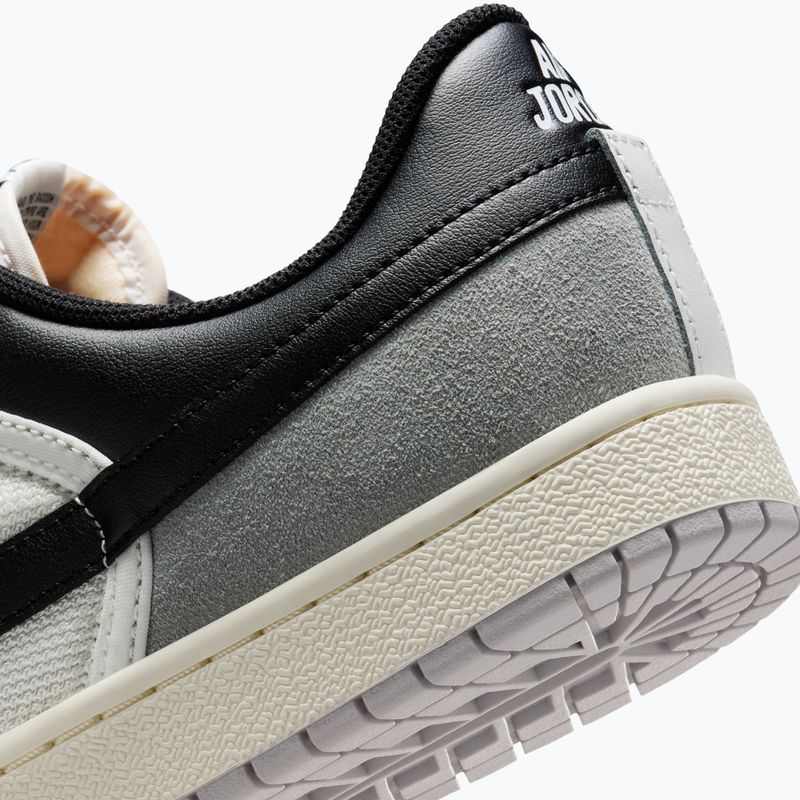Herrenschuhe Air Jordan Skyline Low summit white/light smoke grey/black 9