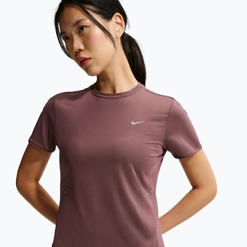 Damen-Laufshirt Nike Swift Dri-Fit tattoo
