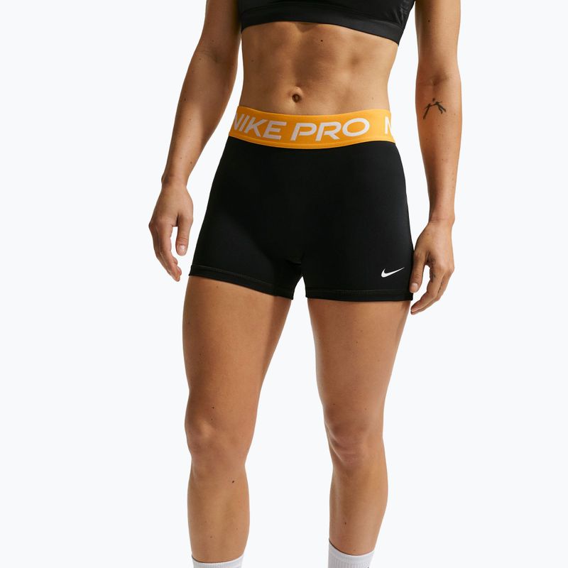 Damen-Biker-Shorts Nike Pro Mid-Rise Biker 3" black/university gold/white 4