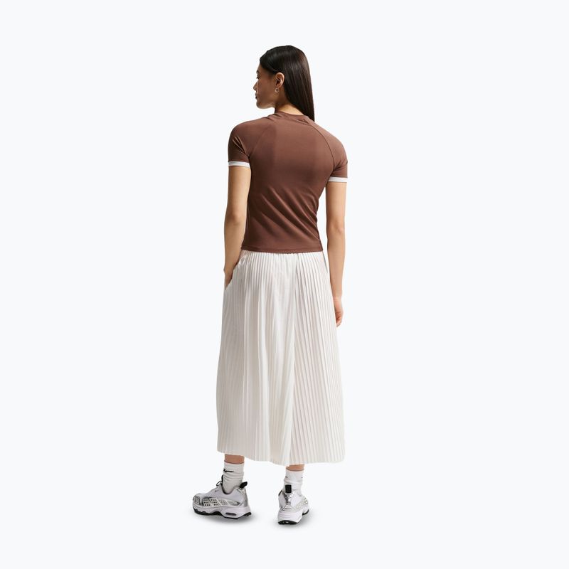Damen-T-Shirt Nike Gloss Fitted Top light chocolate 3
