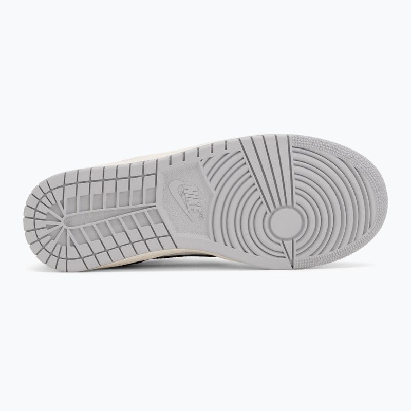 Damenschuhe Air Jordan Skyline Low summit white/light smoke grey/sail/black 4