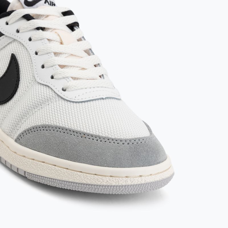 Buty damskie Nike Air Jordan Skyline Low summit white/light smoke grey/sail/black 7