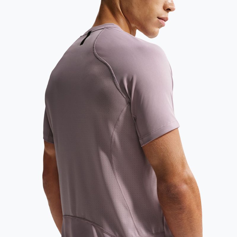 Trainings-T-Shirt Herren Nike Pro Training Dri-Fit light violet ore/black 4