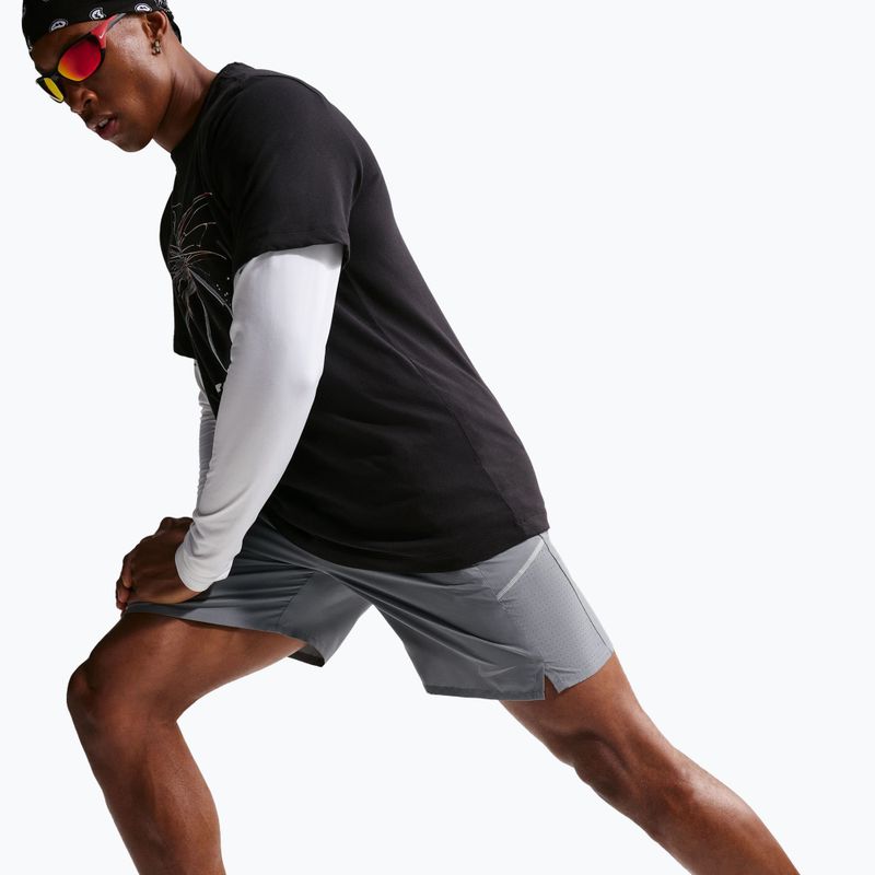 Herren-Shorts Nike Miler Dri-Fit 7" smoke grey/smoke grey 5