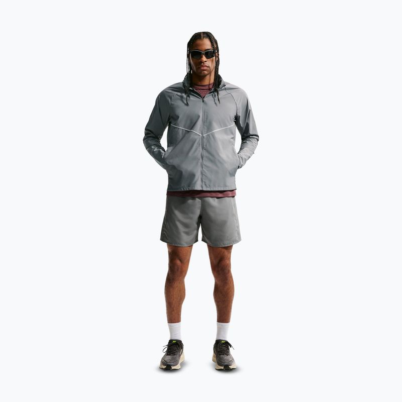 Laufjacke für Herren Nike Miler Repel UV smoke grey/smoke grey 2