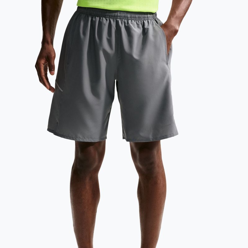 Herren-Laufshorts Nike Miler Dri-Fit 9" smoke grey/smoke grey 5