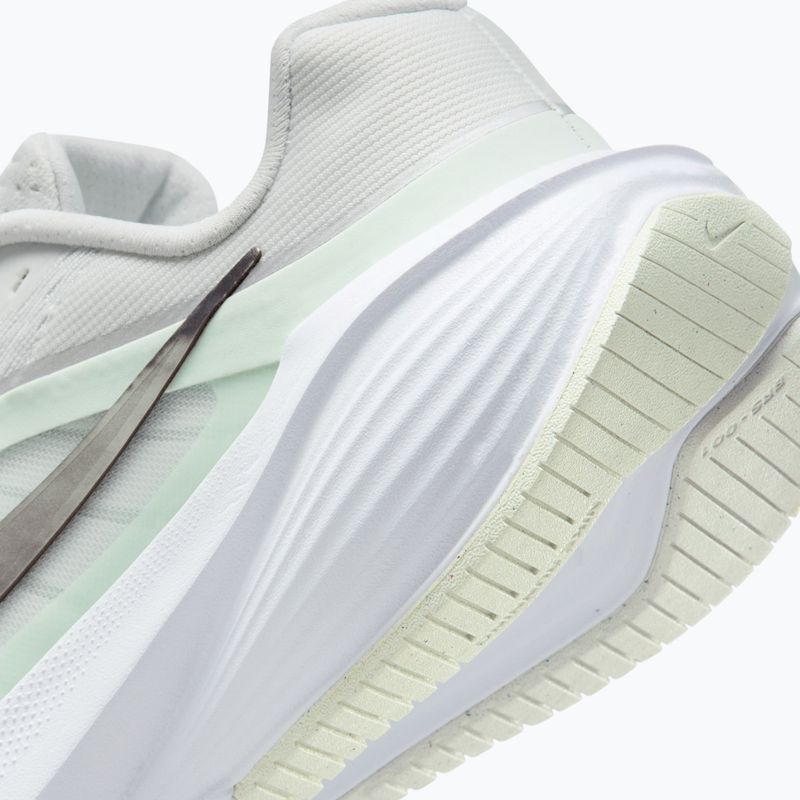 Laufschuhe für Damen Nike Downshifter 14 off white/barely green/metallic silver 4