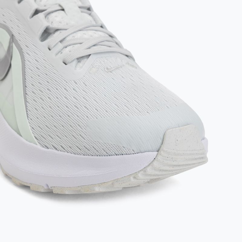 Laufschuhe für Damen Nike Downshifter 14 off white/barely green/metallic silver 7