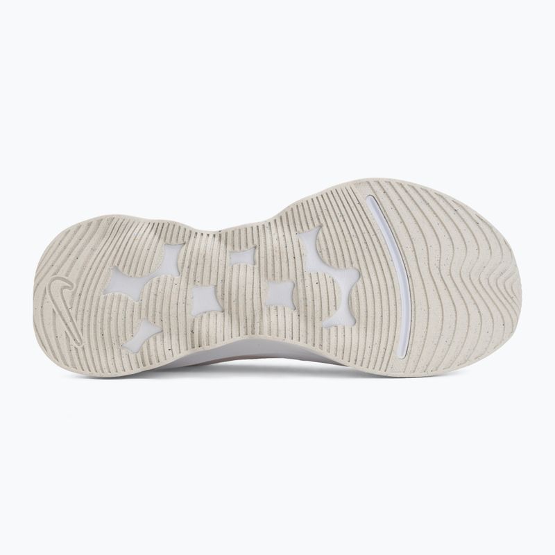 Damen-Schuhe Nike Motiva 2 white/chalk/sail 4