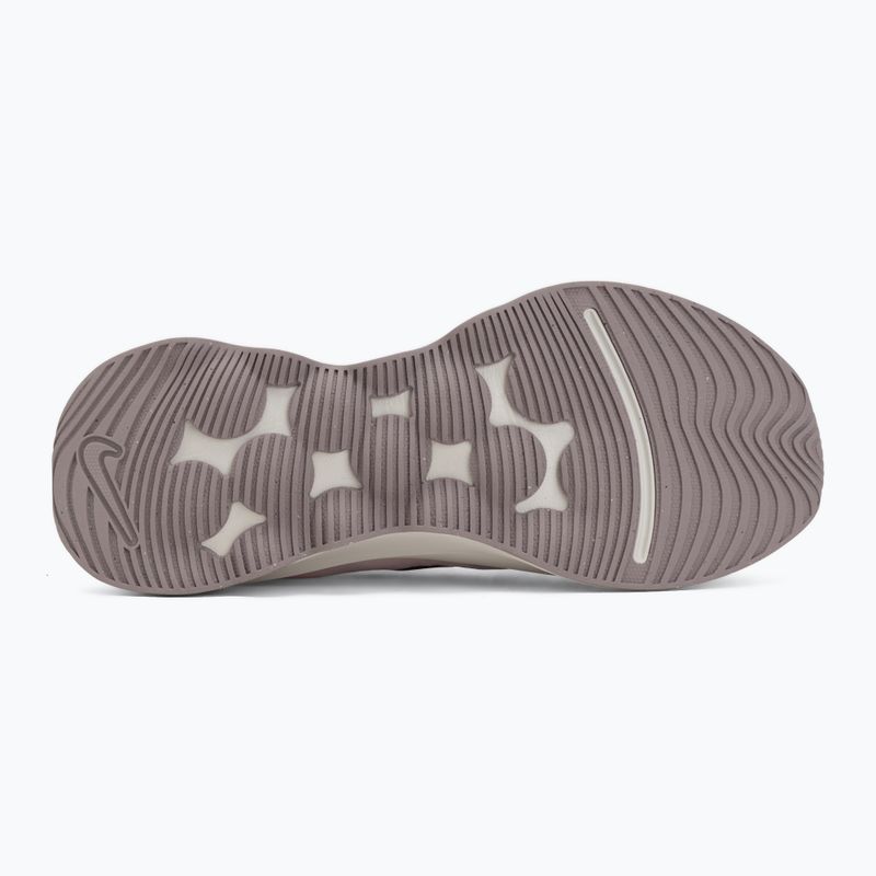 Damen-Schuhe Nike Motiva 2 pearl pink/light violet ore/tattoo 4
