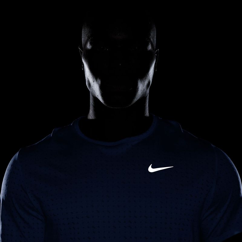 Herren-Laufshirt Nike Miler Breathe royal pulse 4