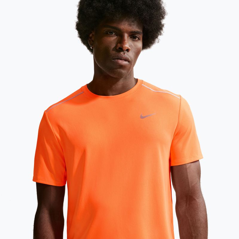 Herren-Laufshirt Nike Miler Dri-Fit UV total orange 4