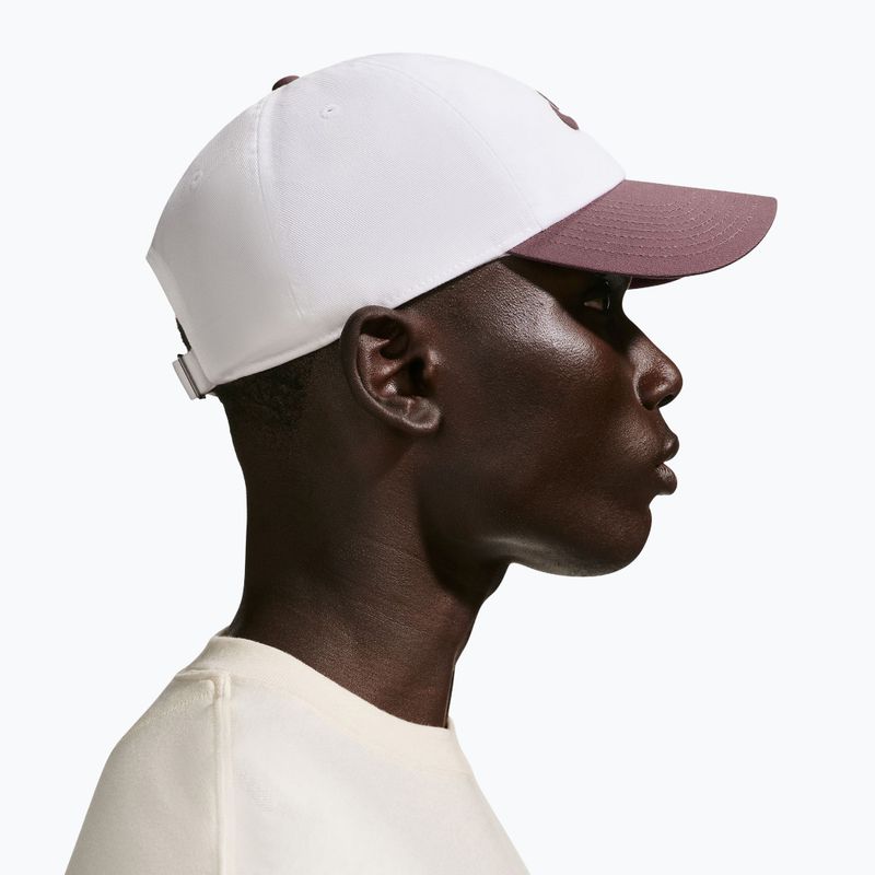 Basecap Nike Club Unstructured Futura Wash white/tattoo/tattoo 6