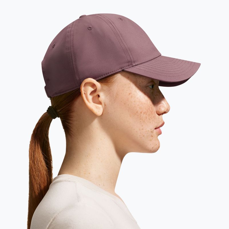 Basecap Nike Dri-Fit Club Unstructured Metal Swoosh tattoo/metallic silver 5