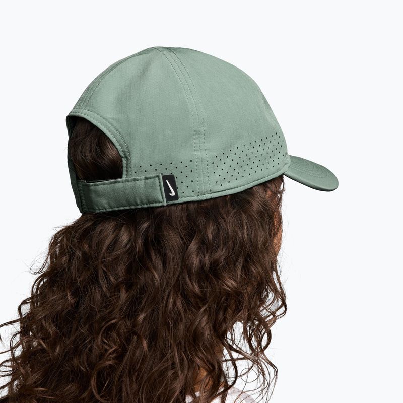 Basecap Nike Dri-Fit ADV Club steam/black 2