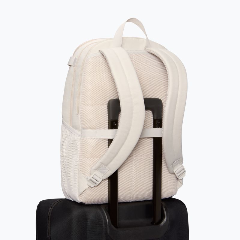 Rucksack Nike Brasilia 24 l light bone/black/black 6