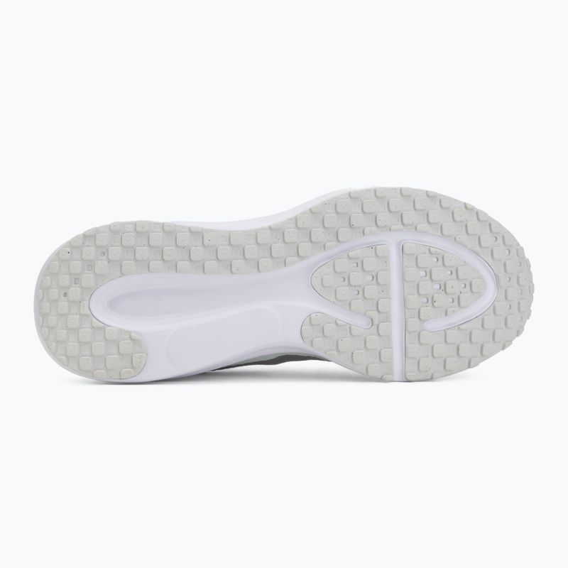 Laufschuhe für Damen Nike Revolution 8 off white/barely green/metallic silver 4