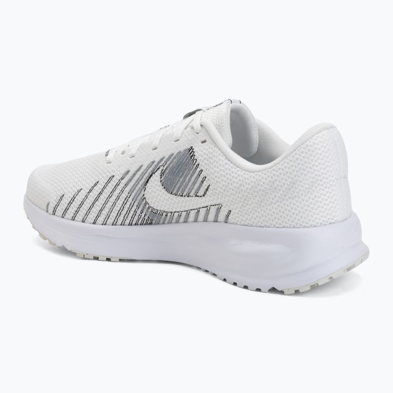 Herren-Laufschuhe Nike Run Defy summit white/white/black/metallic silver 3